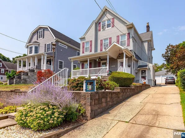 320 Orient Way, Rutherford, NJ 07070
