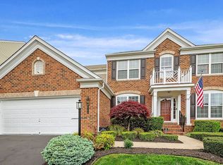 8196 Douglas Fir Dr, Lorton, VA 22079