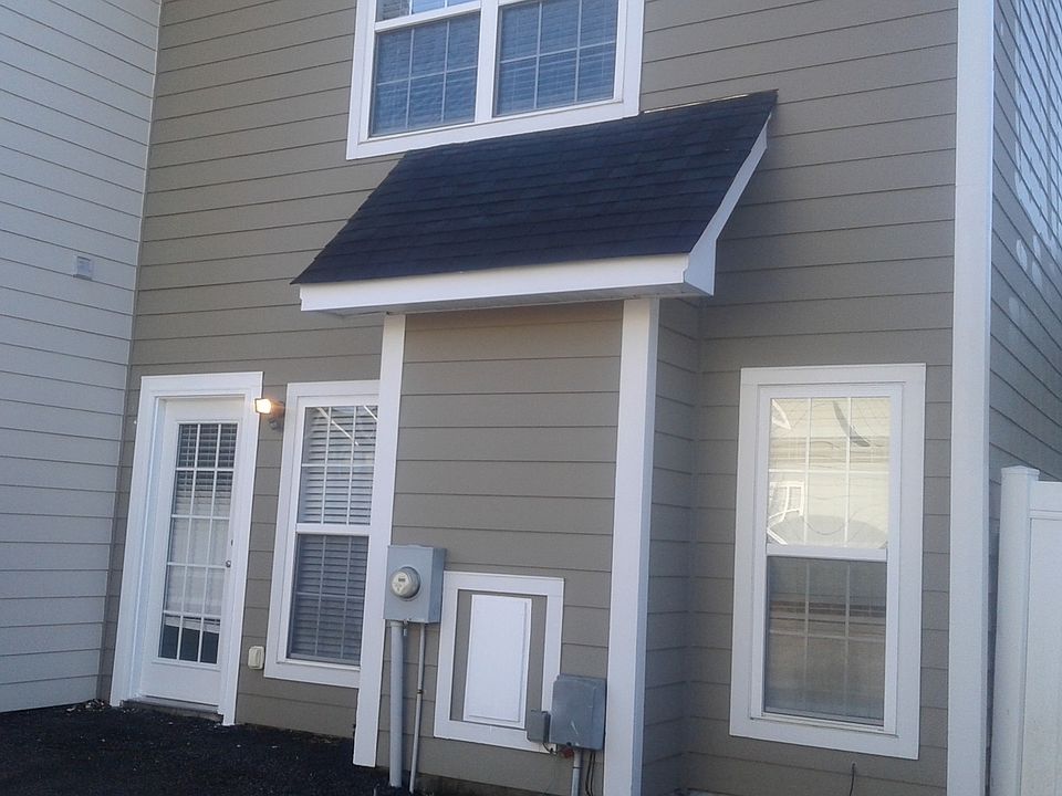 1st image of 201 Hampton Forest Dr