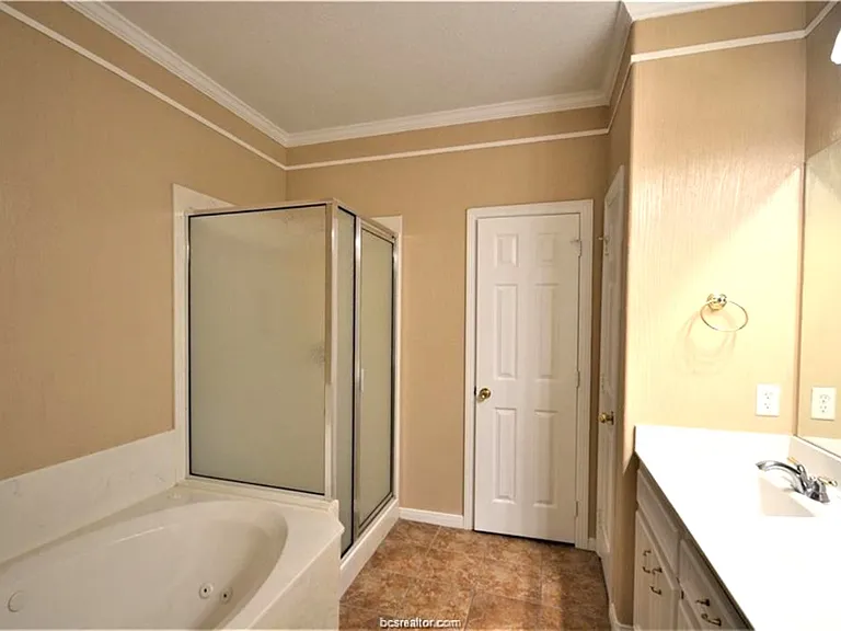 315 Chimney Hill Dr — Photo 11