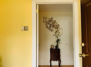 168 Watch Hill Rd, Branford, CT 06405