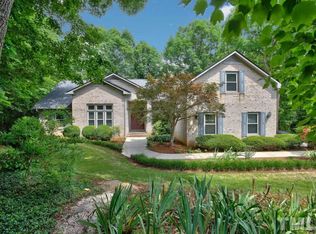 6020 Fordland Dr, Raleigh, NC 27606