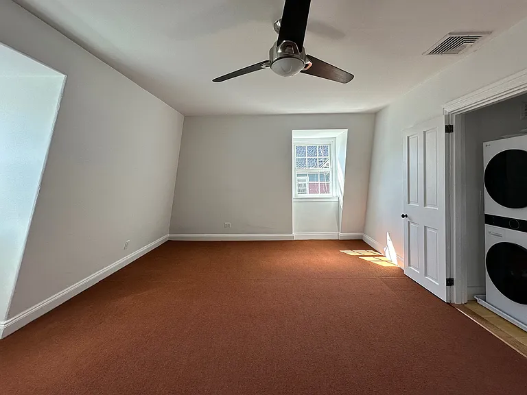 166 Prospect St — Photo 4