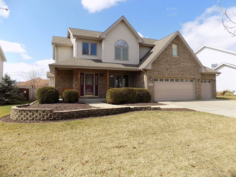 1st image of 1217 Callaway Dr N