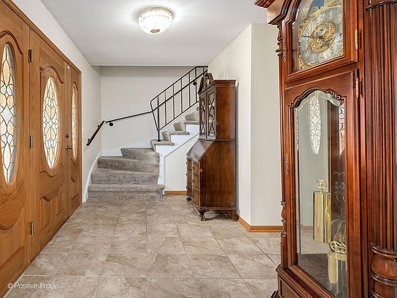 2nd image of 7514 Nantucket Dr