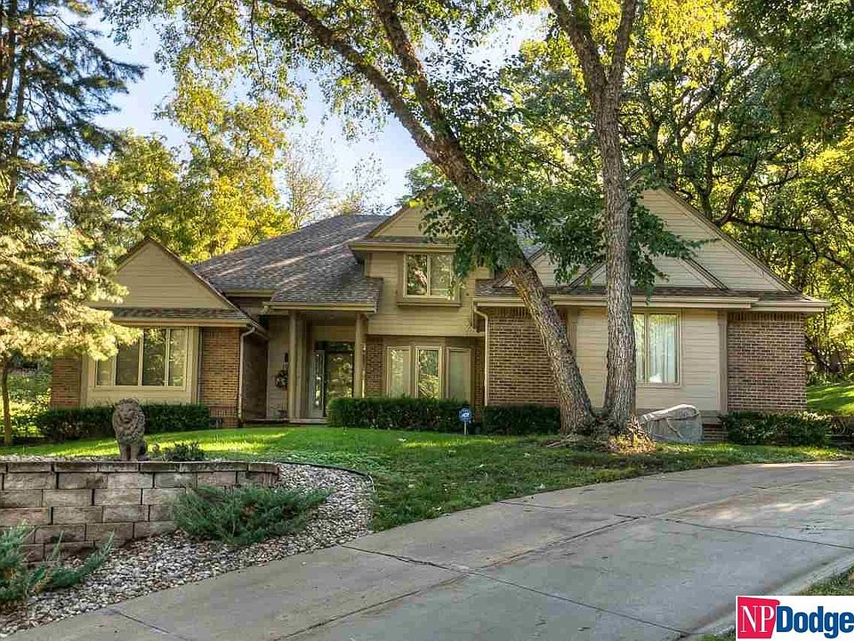 1st image of 101 W Martin Dr