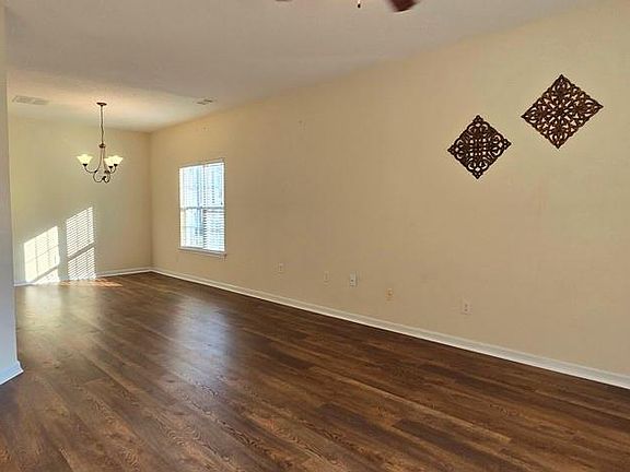 5th image of 5472 Festival Ave