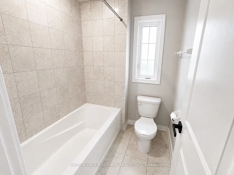 1320 Blackmore St — Photo 25