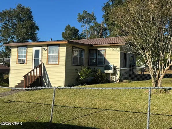 2779 Brenda St, Marianna, FL 32448