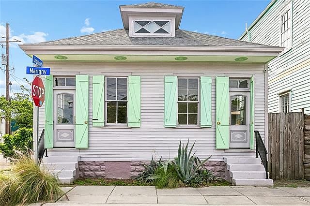 1st image of 1302 Marigny St