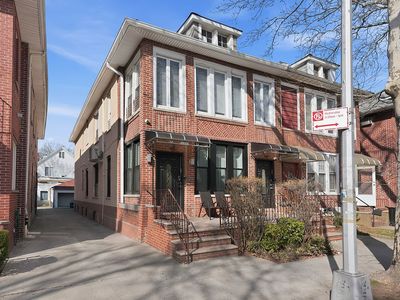 1466 E 19th St, Brooklyn, NY, 11230