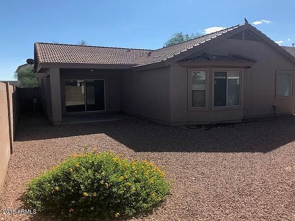 3rd image of 16648 W Saguaro Ln