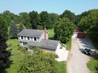 4853 Lovejoy Rd, Byron, MI 48418