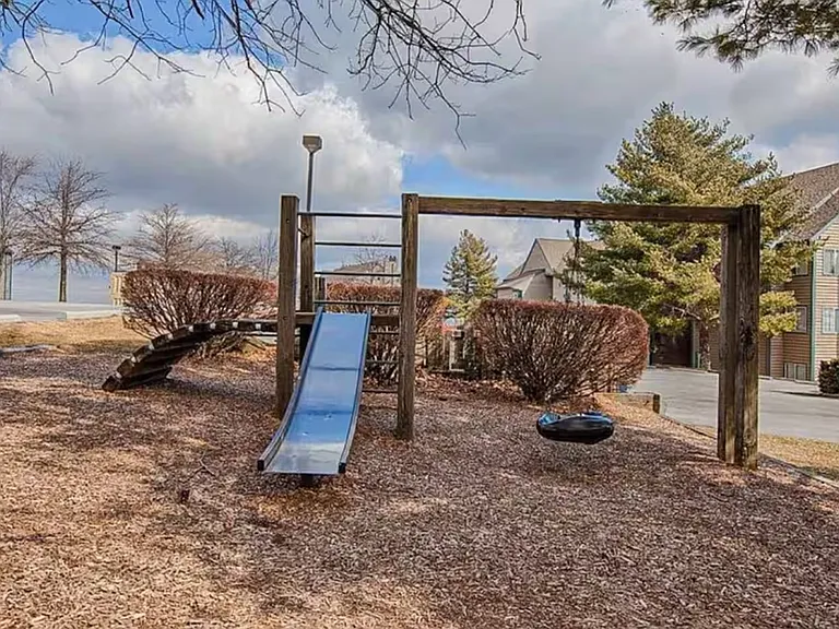 1260 Ski View Dr — Photo 26