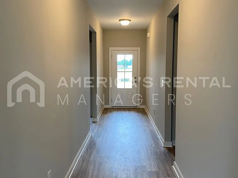 14388 Chase Dr — Photo 4