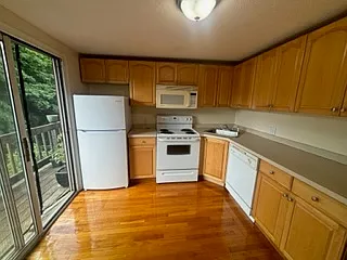 Capeway Village - Apt. #18 — Photo 7