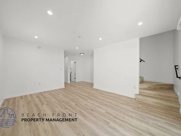 708 N. Juanita Ave. — Photo 8