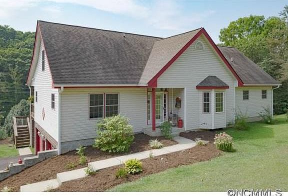 2nd image of 242 Baird Cove Rd