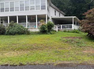 105 Granada Ln, Guntersville, AL 35976
