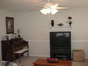 3rd image of 4746 Gardenia Cir
