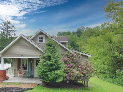 695 Milltown Rd, New Kensington, PA, 15068