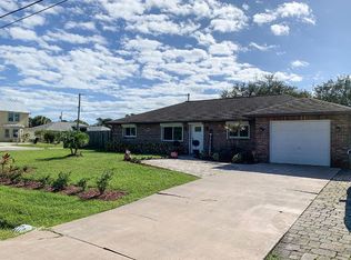 2462 SE Melaleuca Blvd, Port Saint Lucie, FL 34952