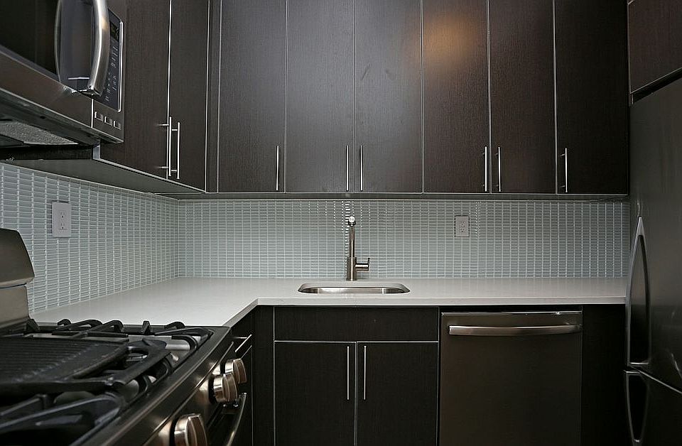 1st image of 410 W 53rd St APT 607