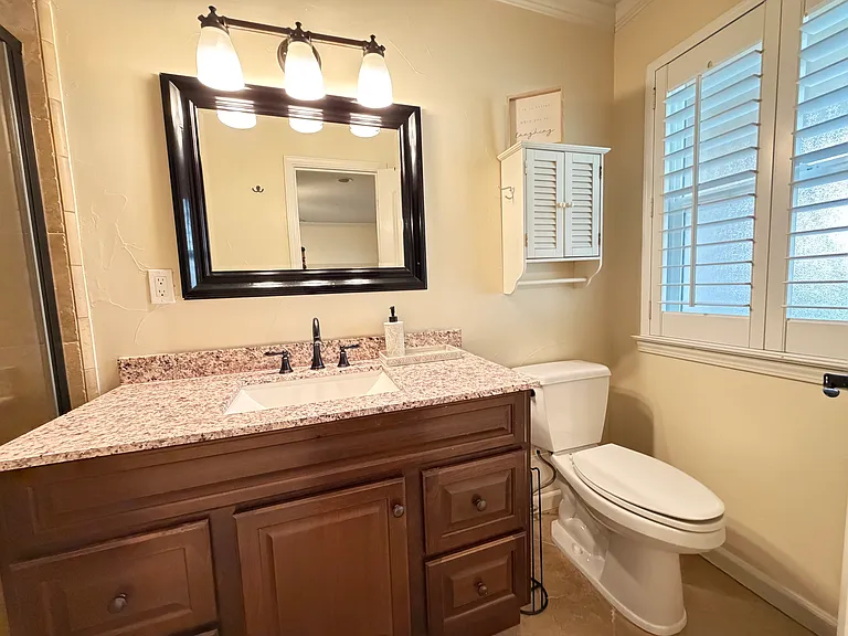 1265 W Pinedale Ave — Photo 11
