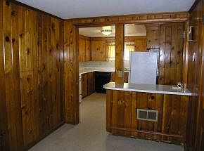 4th image of 411 Overton St