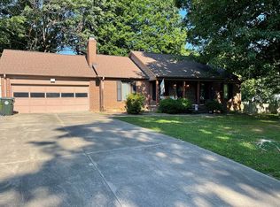 97 London Ln, Mebane, NC 27302