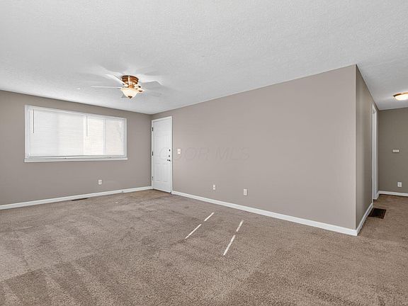 4th image of 3851 Fairmoor Rd