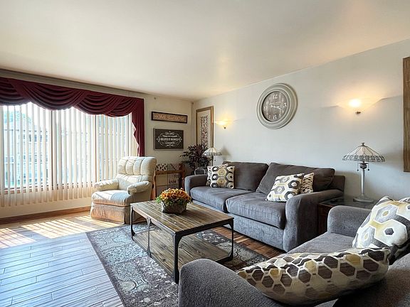 5th image of 2437 N 78th Ct #2