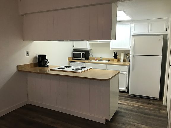 5th image of 5966 Moss Creek Cir