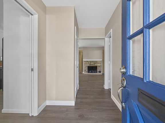 5th image of 1406 Wells Ave