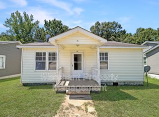 23 Agnew Rd, Greenville, SC 29611