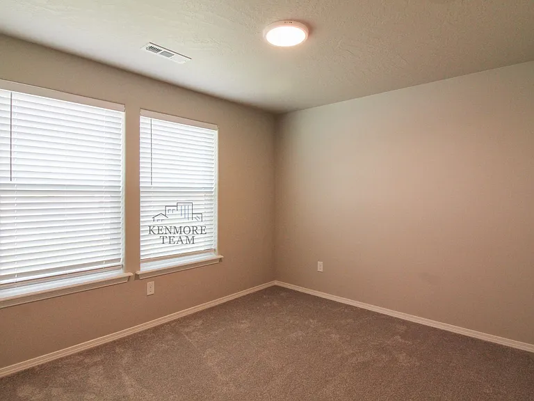 2631 Young Ct — Photo 19