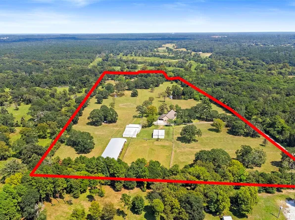 7875 Willys Rd, New Waverly, TX 77358