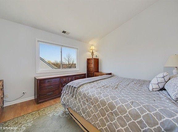 5th image of 8305 Sweetwater Ct