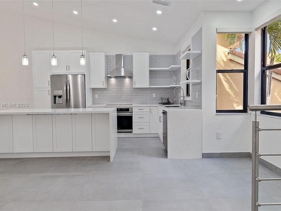 1st image of 15533 Miami Lakeway N APT 202