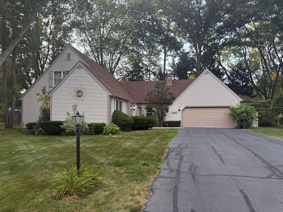 1st image of 2054 Chippenanuck Ct