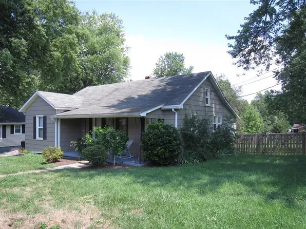 404 Bell St, Paris, KY 40361