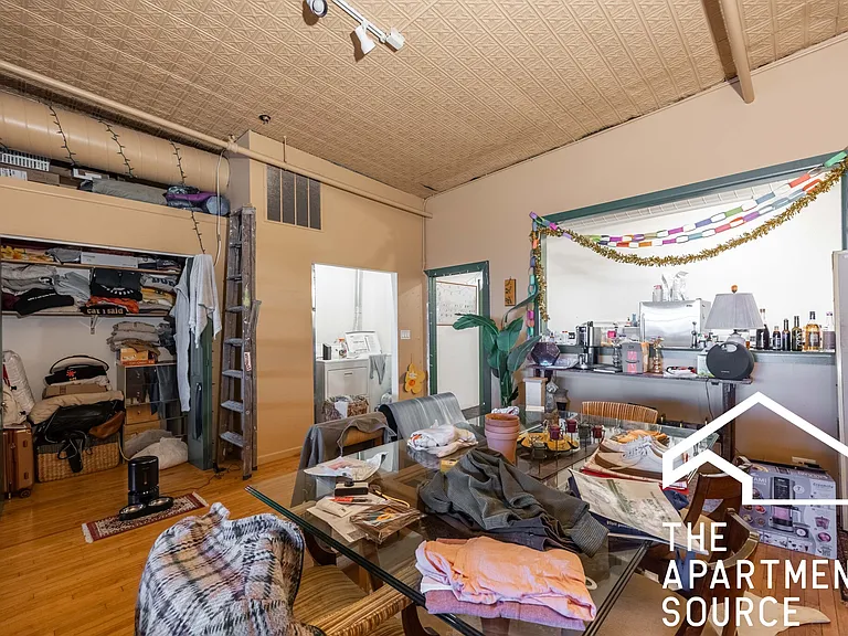 2412 W North Ave #4 — Photo 8