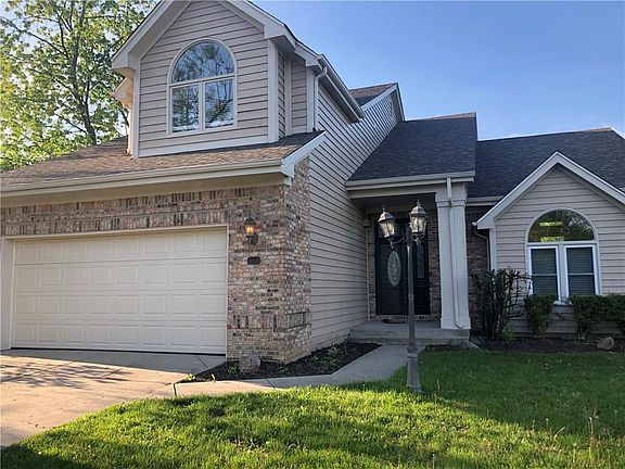 2nd image of 10516 E Beacon Ln