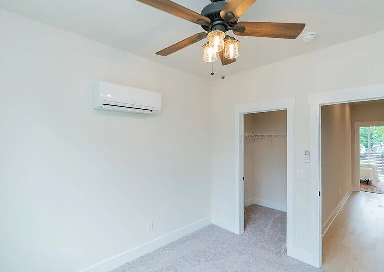 745 N Market St — Photo 27