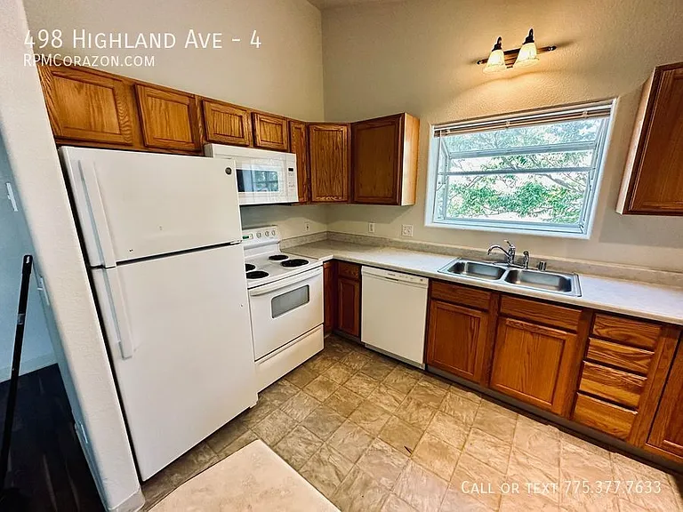 498 Highland Ave #4 — Photo 8