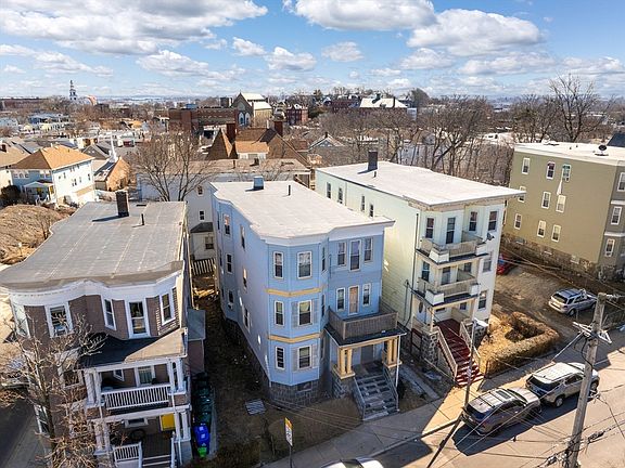 2nd image of 38 Bellevue St