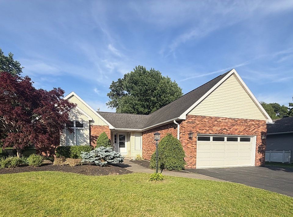 1st image of 53 Huntleigh Dr