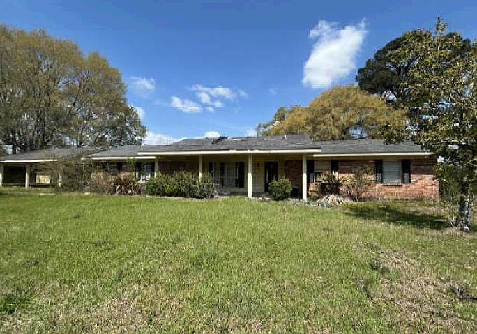 1st image of 1776 County Road 9