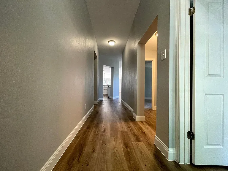 3822 Newland Dr — Photo 11
