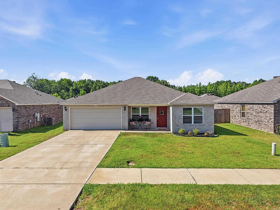 1st image of 1115 Rockwell Dr